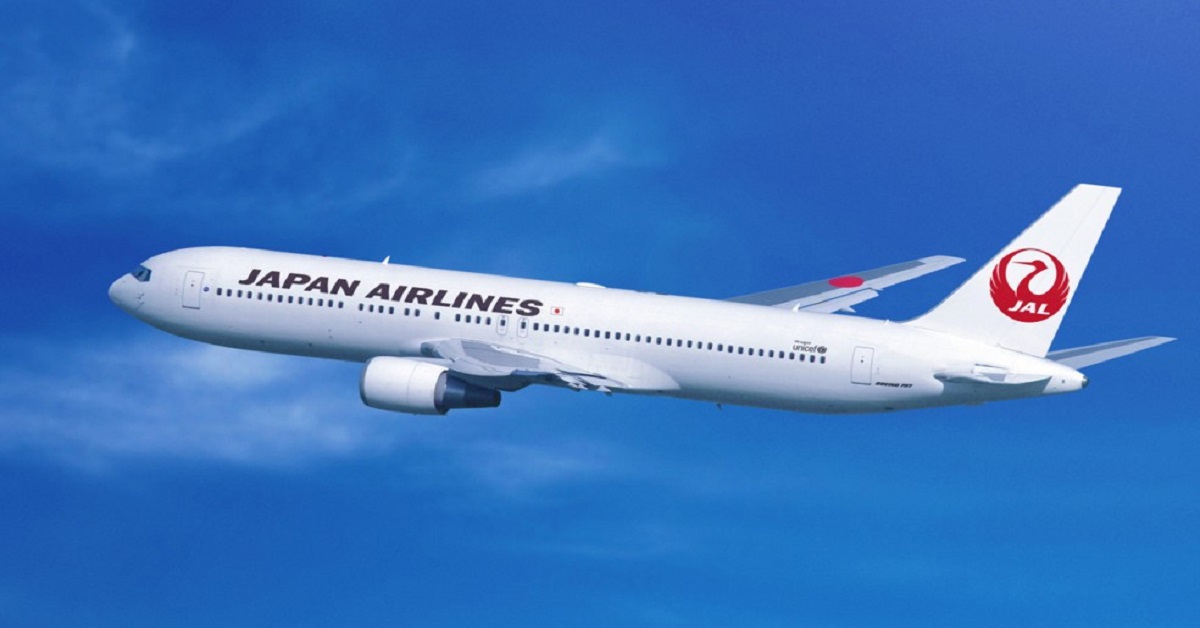 Japan Airlines To Buy 17 More Boeing 737-8s