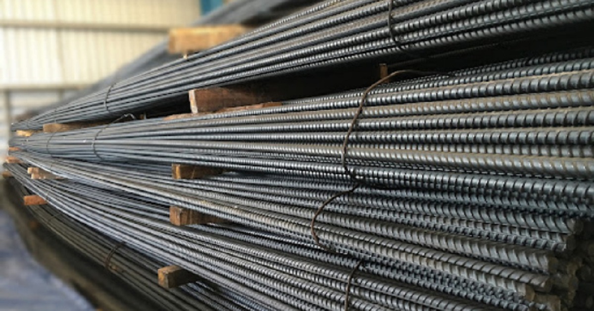 World’s Third Largest Steelmaker Suffers Nearly $1 Billion Loss