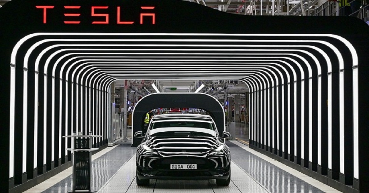 Tesla Faces 49% Decrease in EU Sales in Early 2025