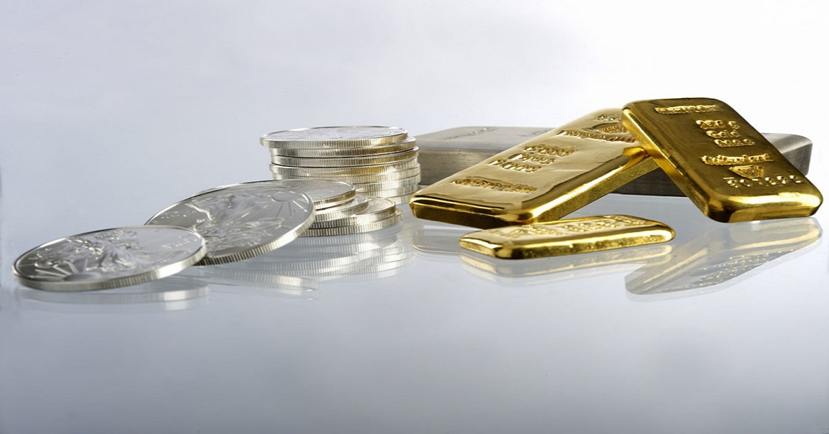 Gold Hits Above $3,000, Silver $34
