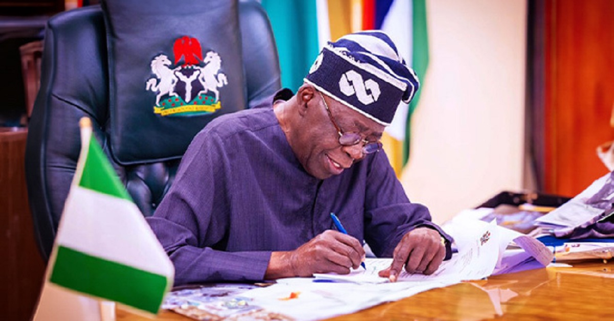 Tinubu Signs Executive Order to Boost Incentives for Oil Sector