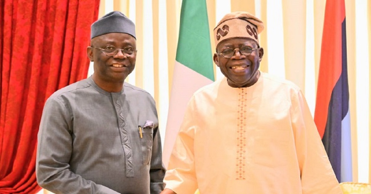 Tinubu Holds Talks with Tunde Bakare in Lagos