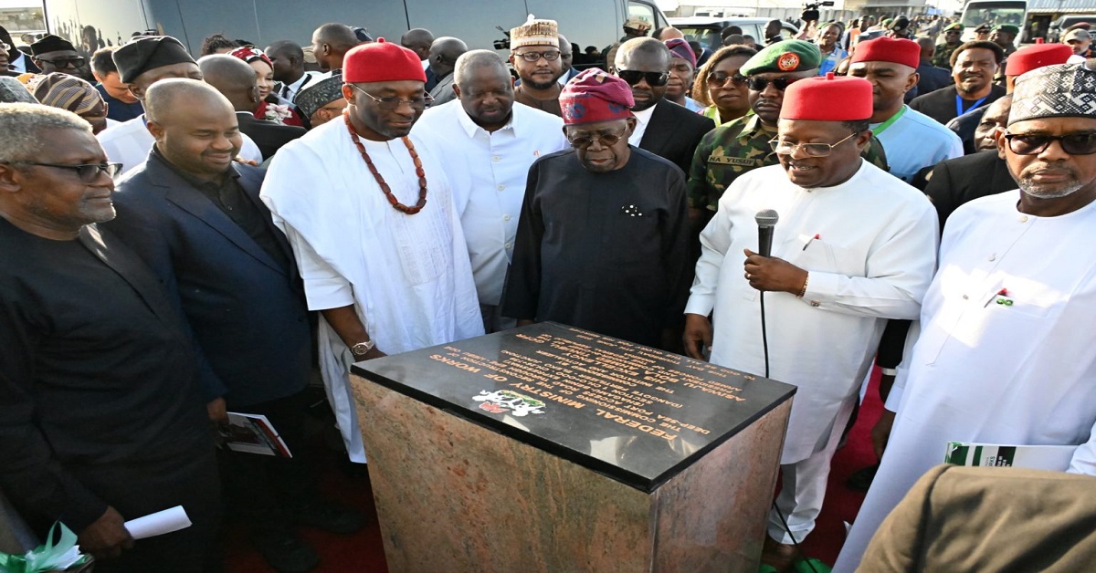 Infrastructure: Don’t Give Planning Approval Without Collaborating With FG, Tinubu Tells Govs