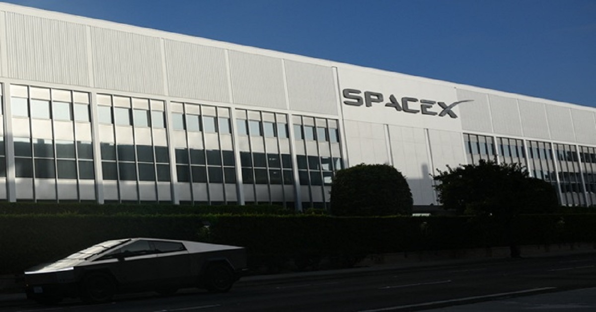 SpaceX Shares Surge Again, Surpasses Amazon As 5th Biggest Company