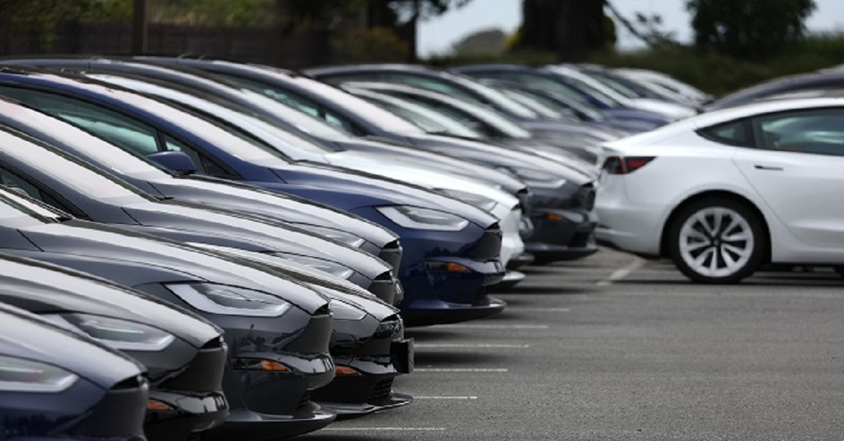 Electric Car Sales Soar Over Mideast War— IEA